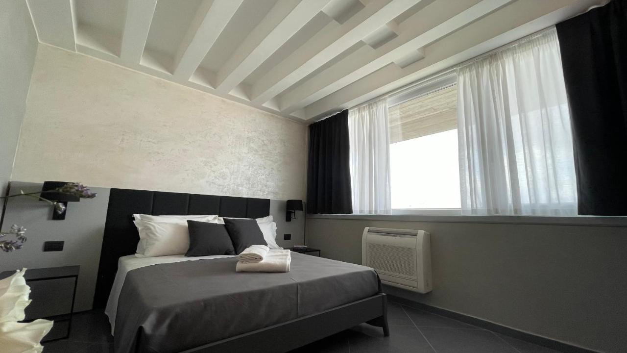 Tranquillo Uptown Lecce Otel Dış mekan fotoğraf
